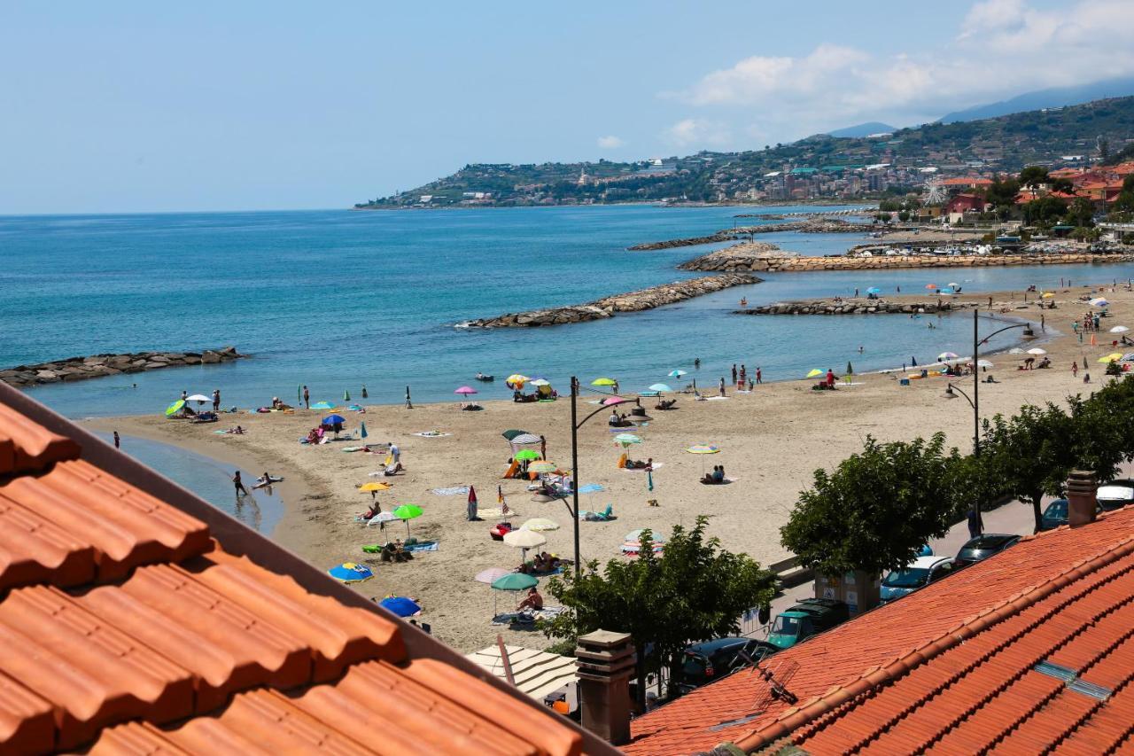 Il Convento Sul Mare Vila Santo Stefano al Mare Exterior foto